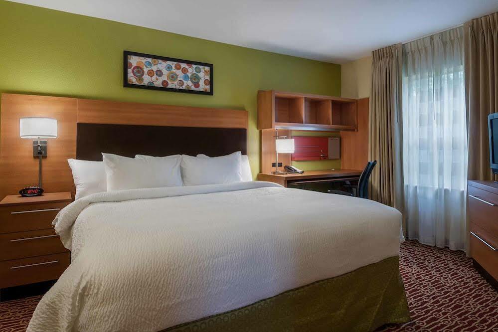 ทาวน์เพลซ สวีท แบตันรูช เซาท์ Hotel บาตันรูช ภายนอก รูปภาพ